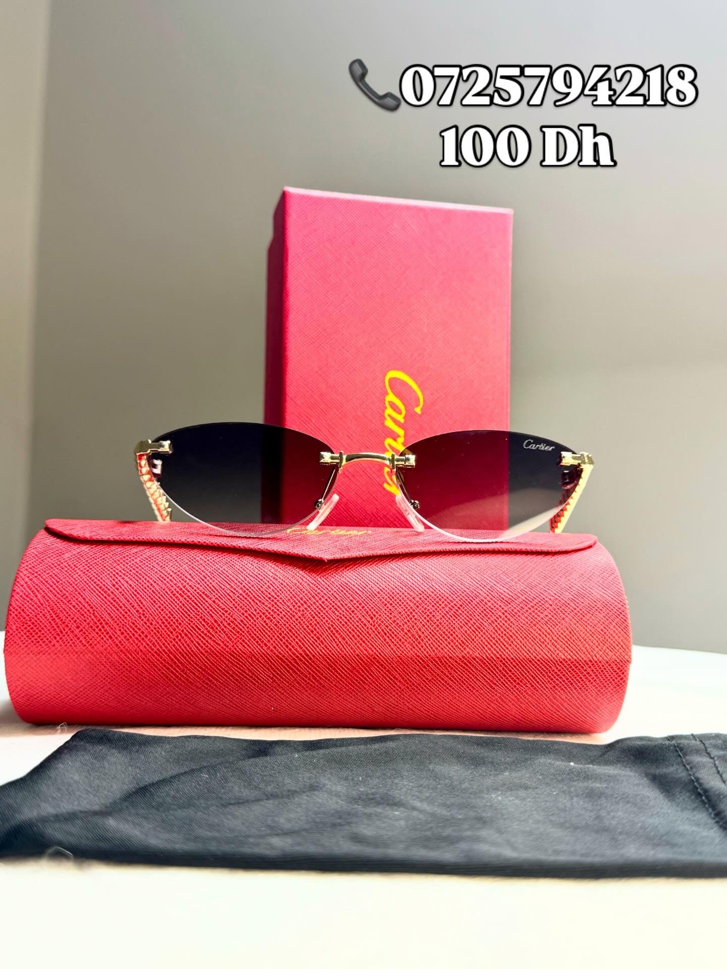 Crying (Sans packaging de marque)