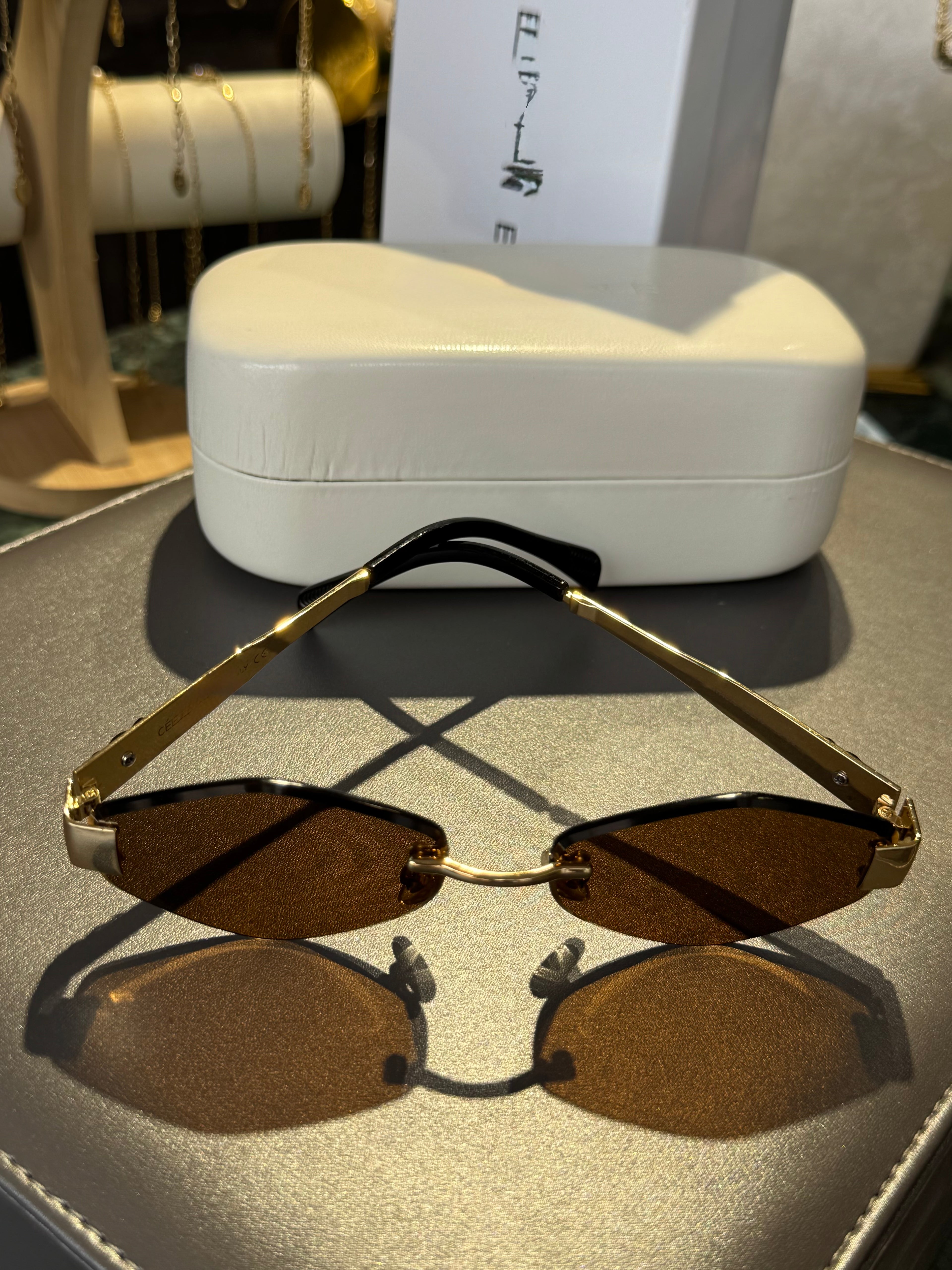 Viog: packaging de marque: SANS PACKAGING DE MARQUE