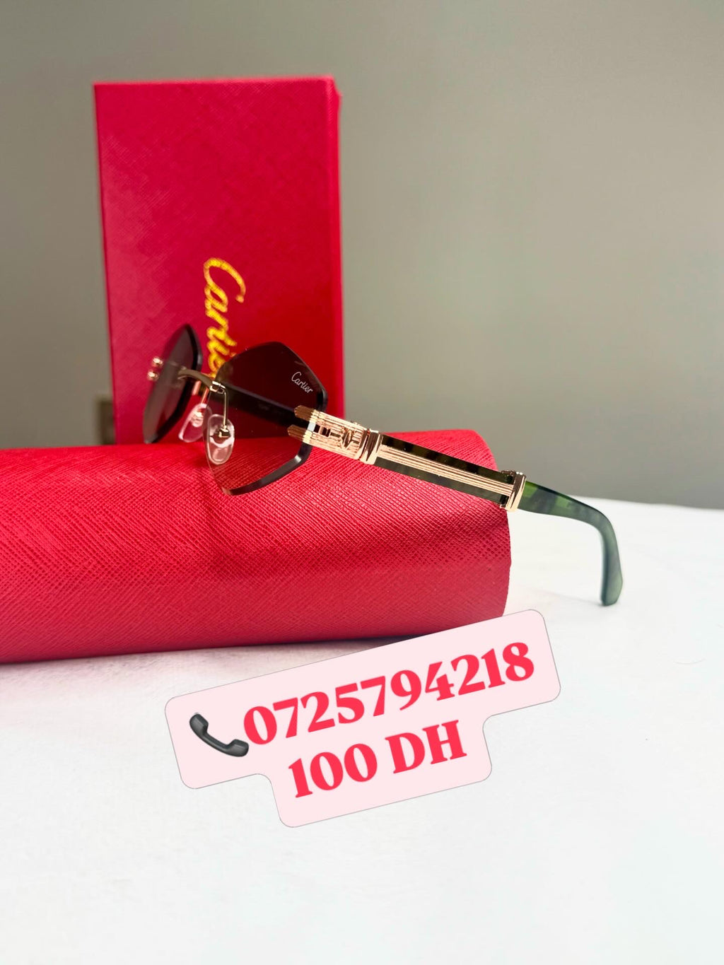 Crying (Sans packaging de marque)