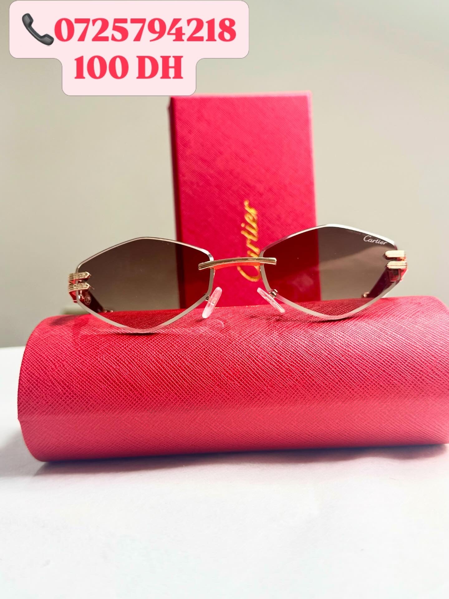 Crying (Sans packaging de marque)