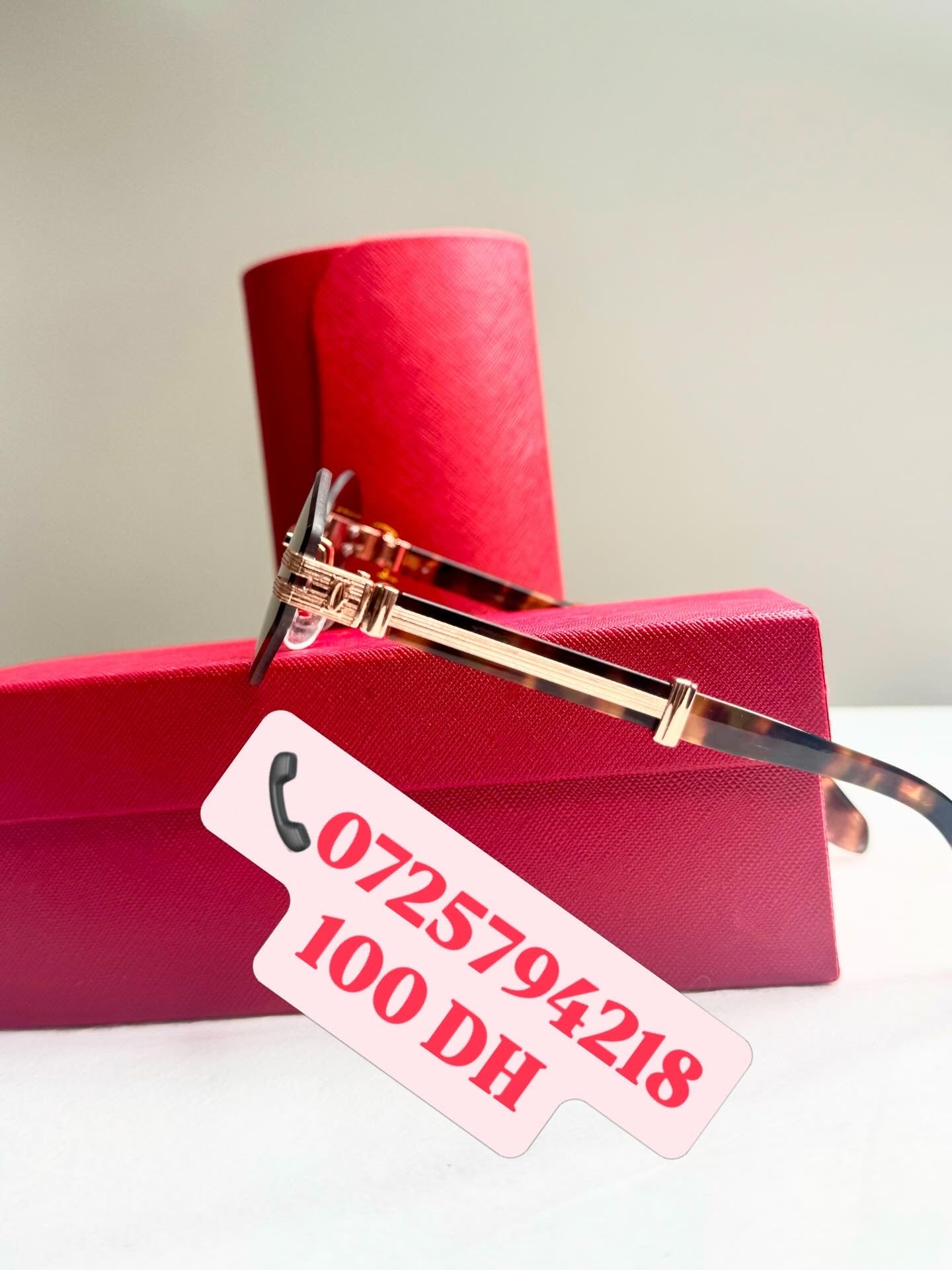 Crying (Sans packaging de marque)