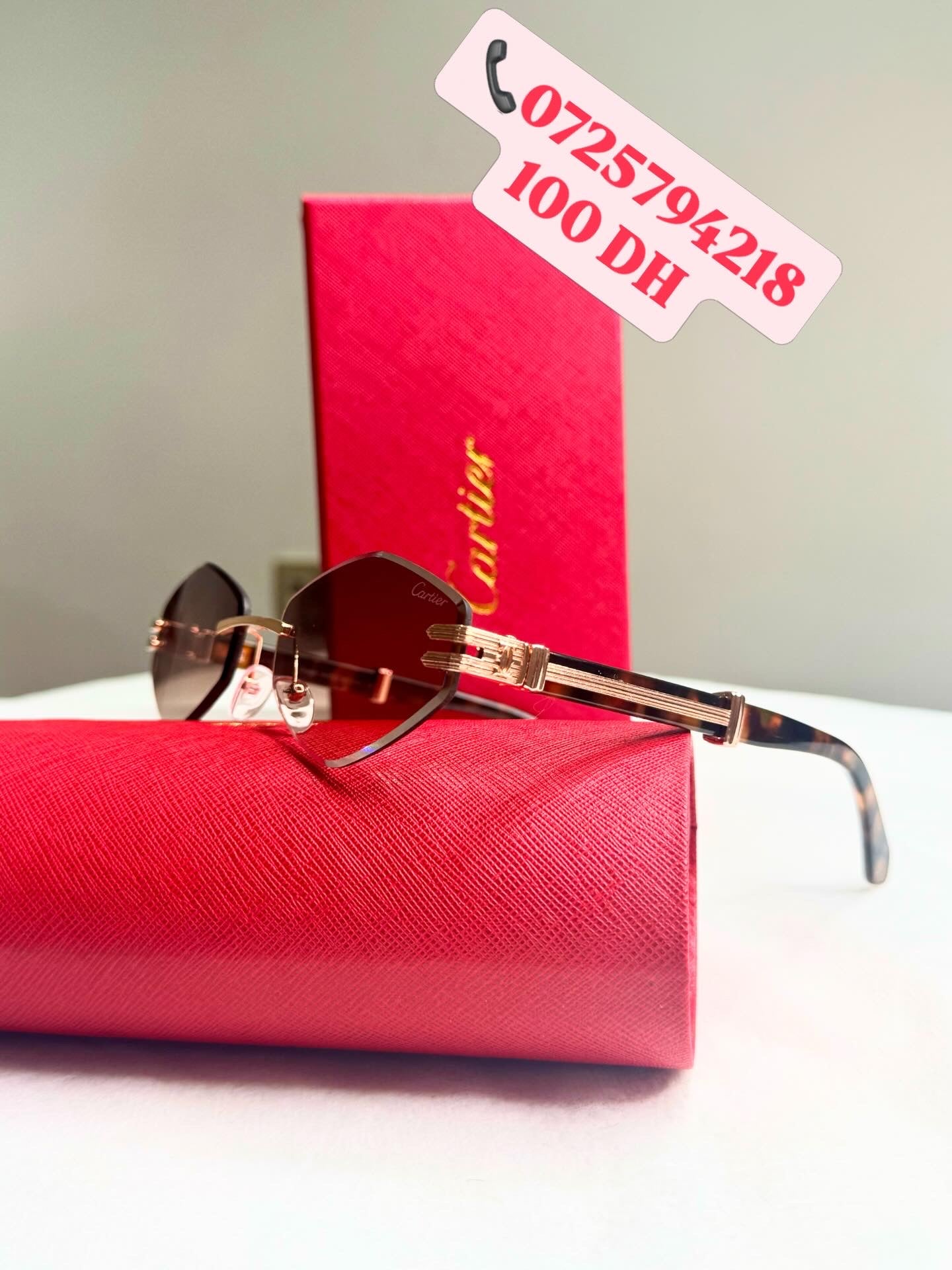 Crying (Sans packaging de marque)